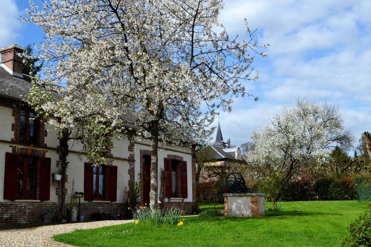 ホテル La Grenouillere Portes  エクステリア 写真